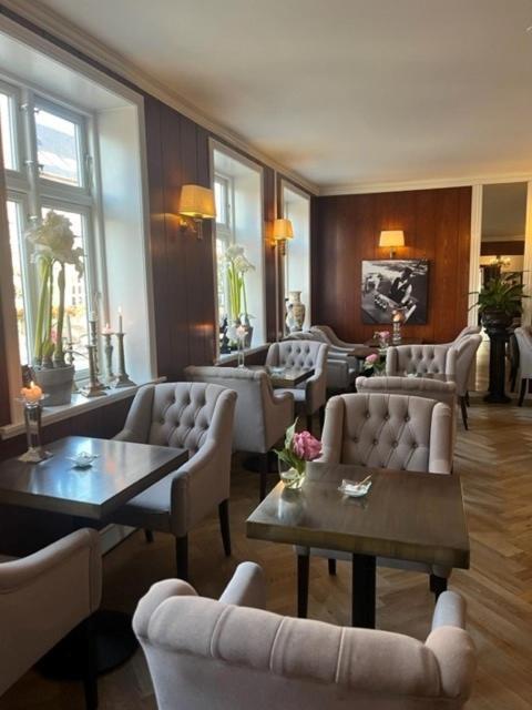 Park Hotel & Vinbar Frederikshavn Zewnętrze zdjęcie