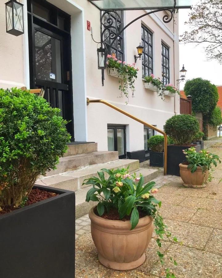 Park Hotel & Vinbar Frederikshavn Zewnętrze zdjęcie