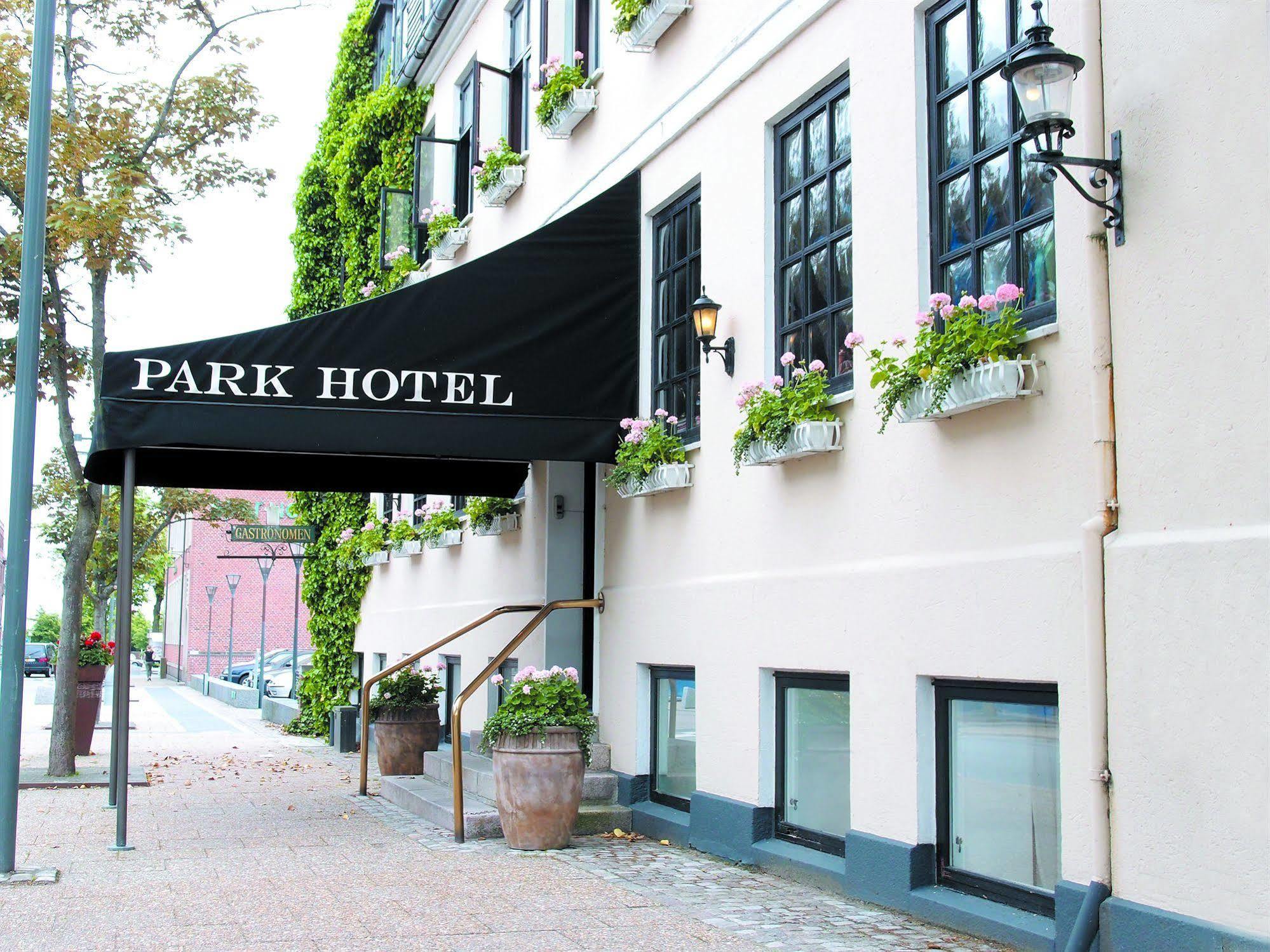 Park Hotel & Vinbar Frederikshavn Zewnętrze zdjęcie